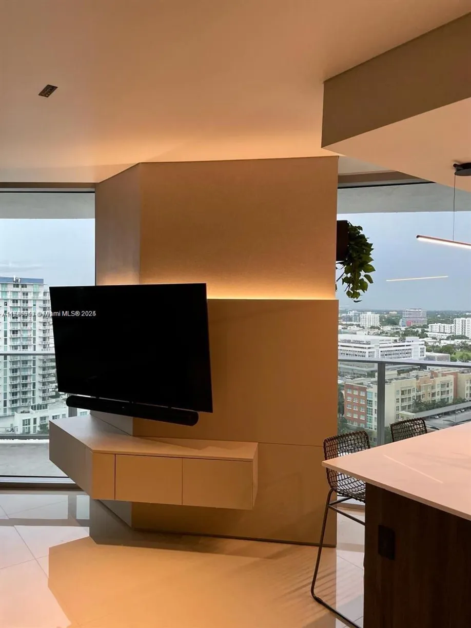 South Florida Real Estate | View 488 NE 18th St, 1901 | Listing
