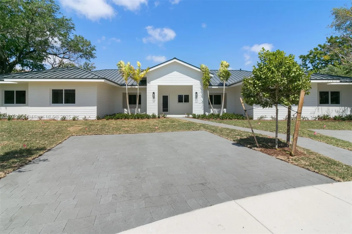 South Florida Real Estate | View 4729 SW 87 Ct, 4729 | Listing