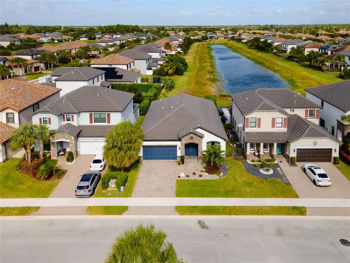 South Florida Real Estate | View 5704 Sandbirch Way | Listing