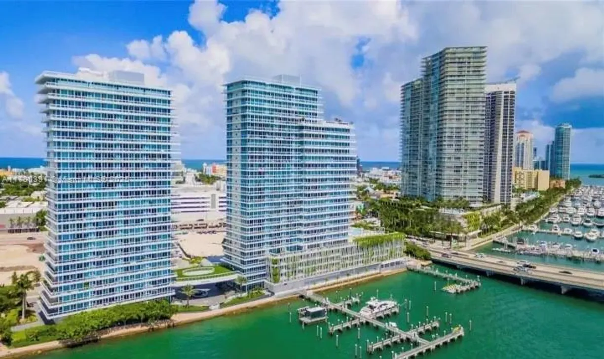 South Florida Real Estate | View 520 West Ave, 1204 | 1 Bed, 1 Bath