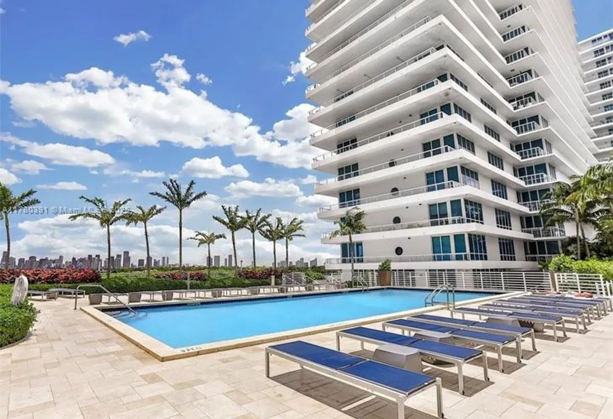 South Florida Real Estate | View 520 West Ave, 1204 | Listing