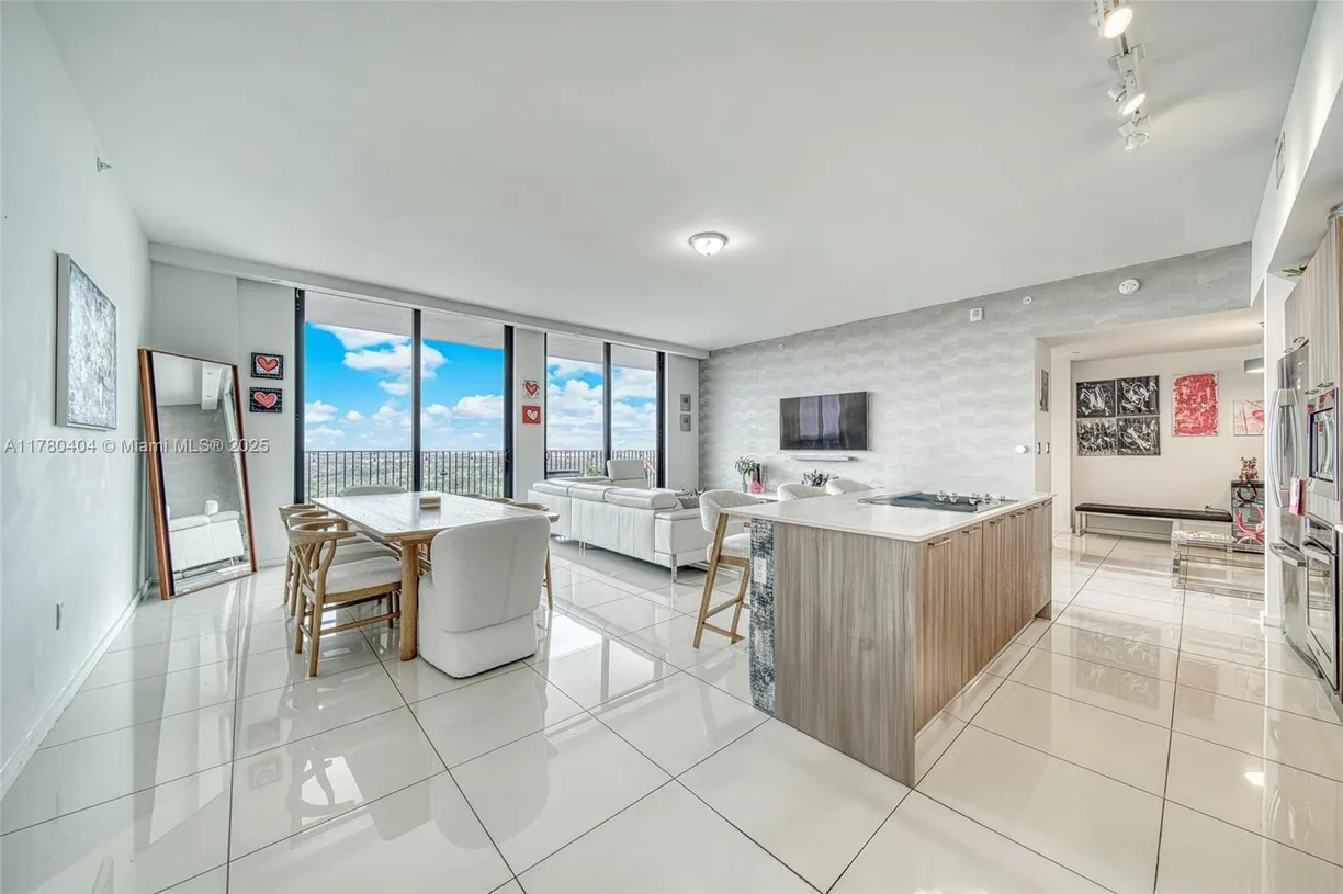 South Florida Real Estate | View 5252 NW 85th Ave, PH2002 | 3 Beds, 2 Baths