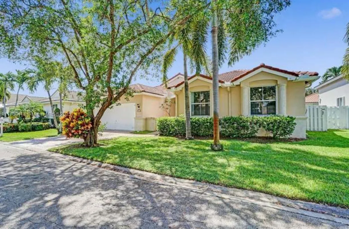 South Florida Real Estate | View 5341 SW 33rd Ter, 5341 | Listing