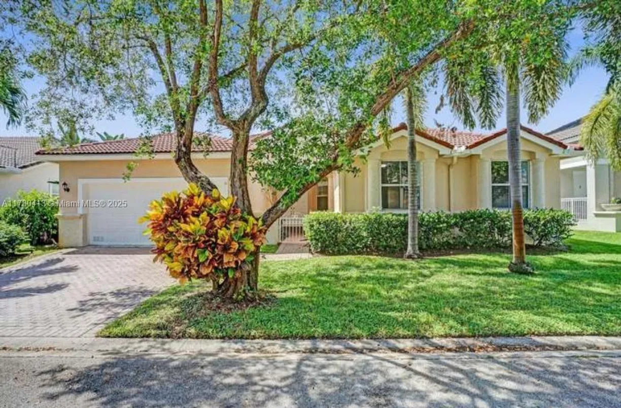 South Florida Real Estate | View 5341 SW 33rd Ter, 5341 | Listing
