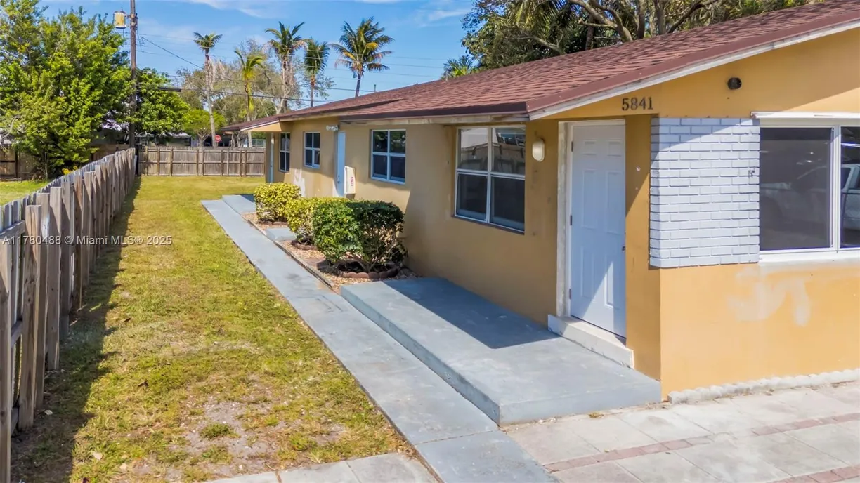 South Florida Real Estate | View 5841 Lincoln St, 1 | Listing