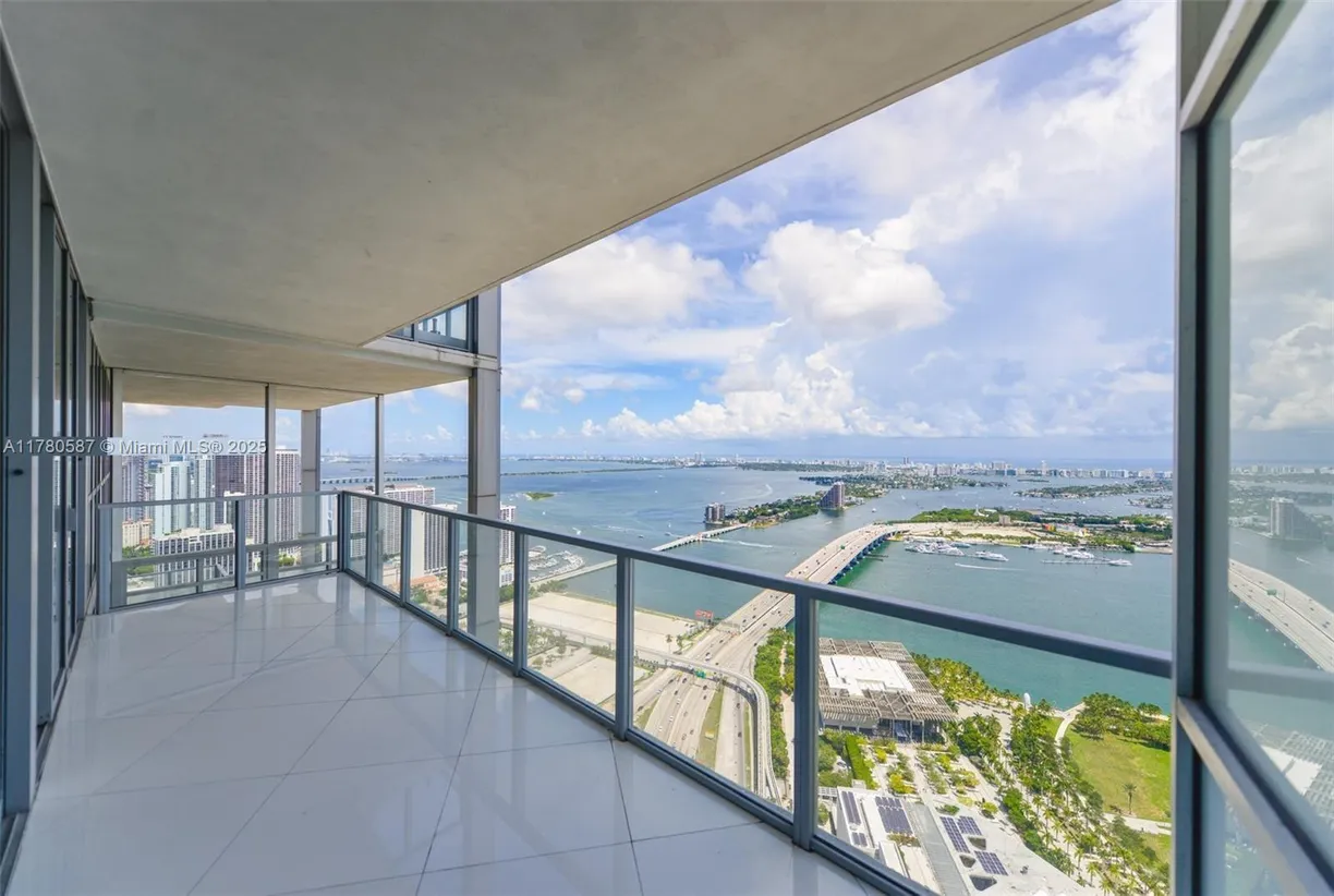 South Florida Real Estate | View 1100 Biscayne Blvd, 5204 | Listing