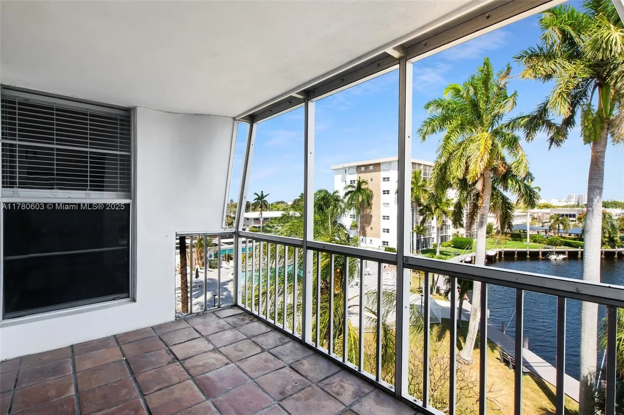 South Florida Real Estate | View 3000 NE 16th Ave, 408 | Listing