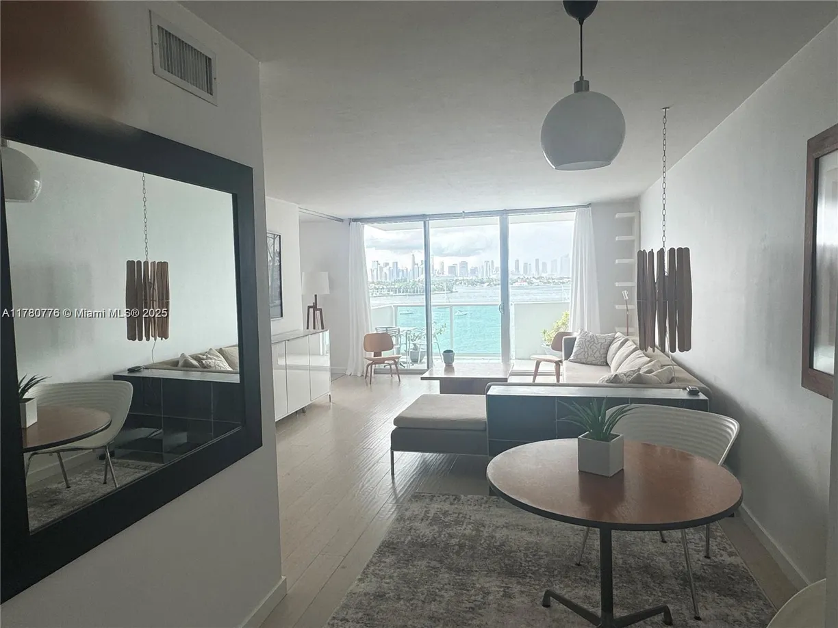 South Florida Real Estate | View 1200 West, 703 | 1 Bed, 1 Bath