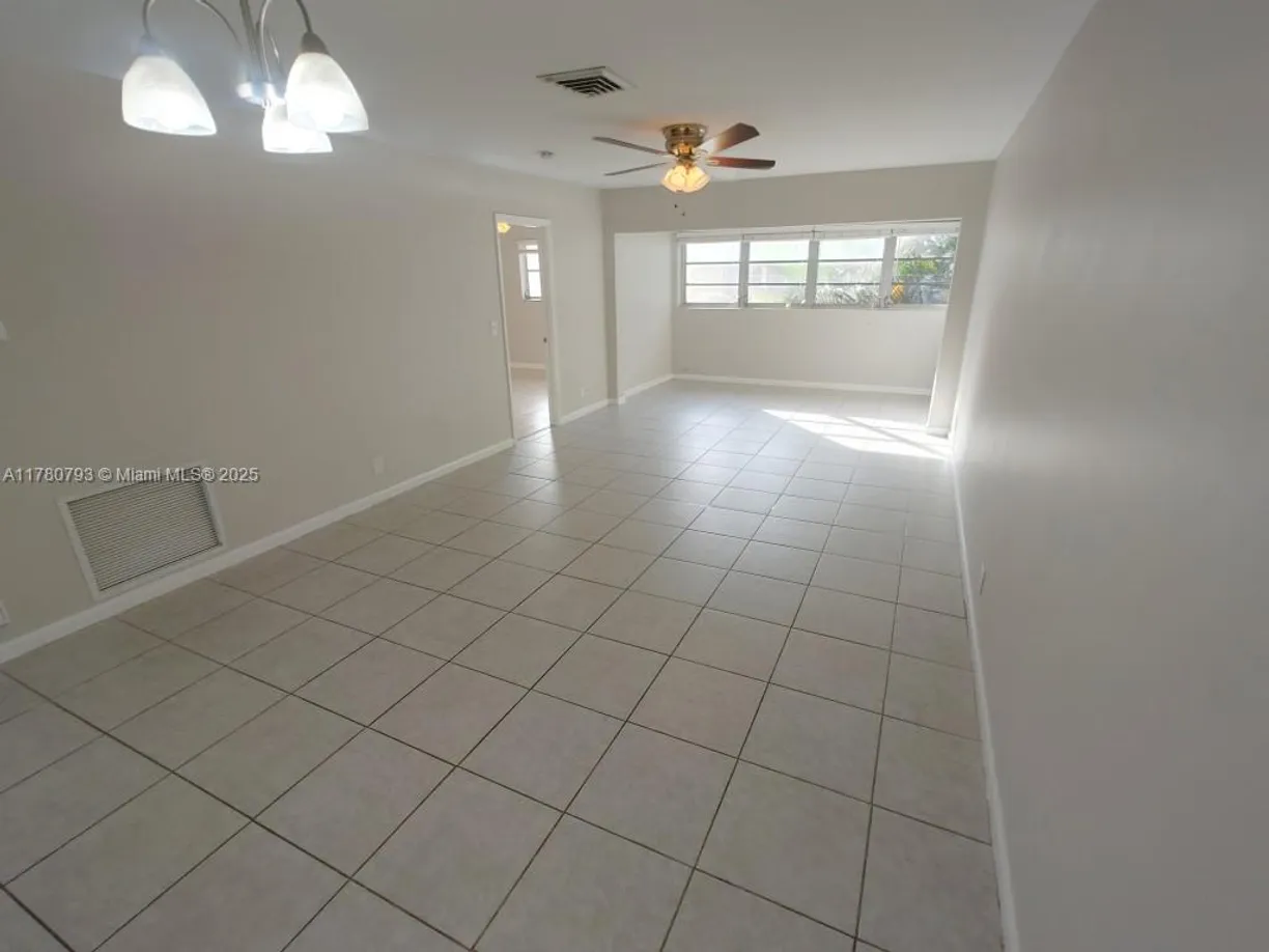 South Florida Real Estate | View 2836 Fillmore St, 35 | Listing