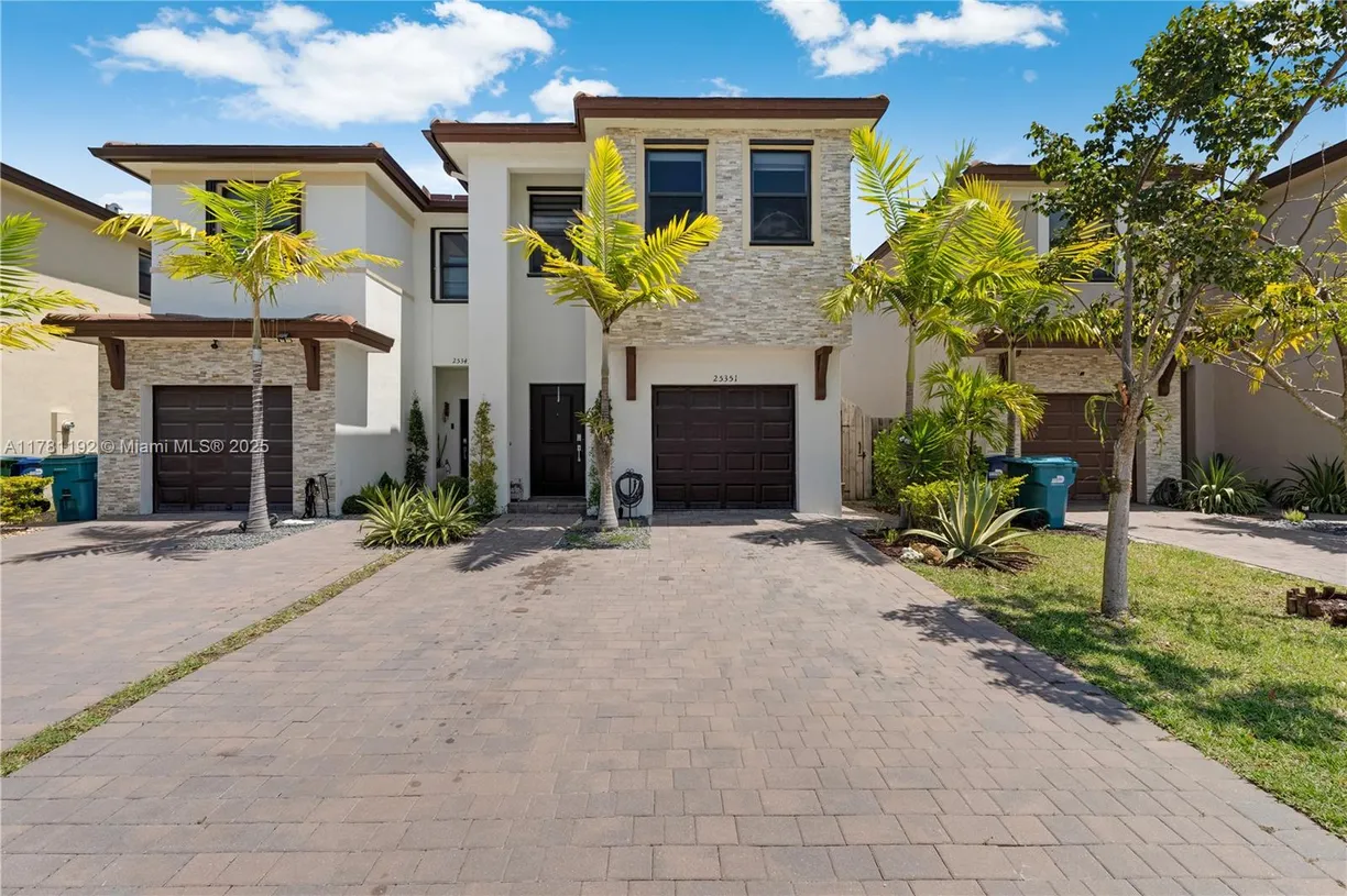 South Florida Real Estate | View 25351 SW 108th Ct | 5 Beds, 4 Baths