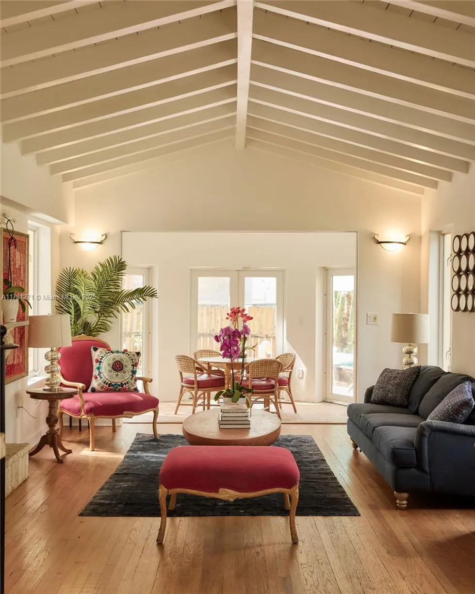 South Florida Real Estate | View 4951 Cherokee Ave | Listing