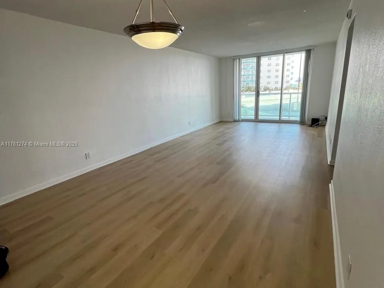 South Florida Real Estate | View 3901 S Ocean Dr, 4Z | Listing