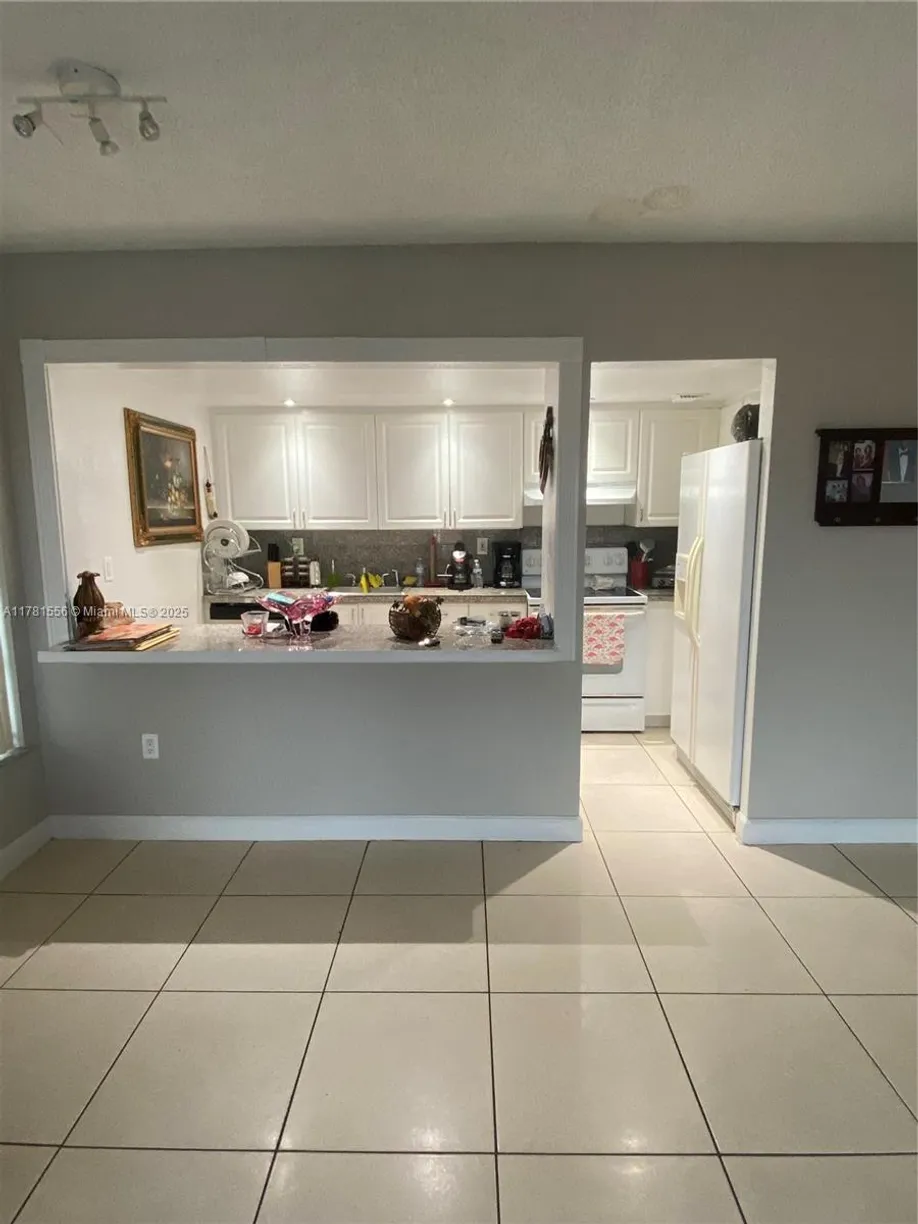 South Florida Real Estate | View 17600 NW 68th Ave, B4006 | 2 Beds, 2 Baths
