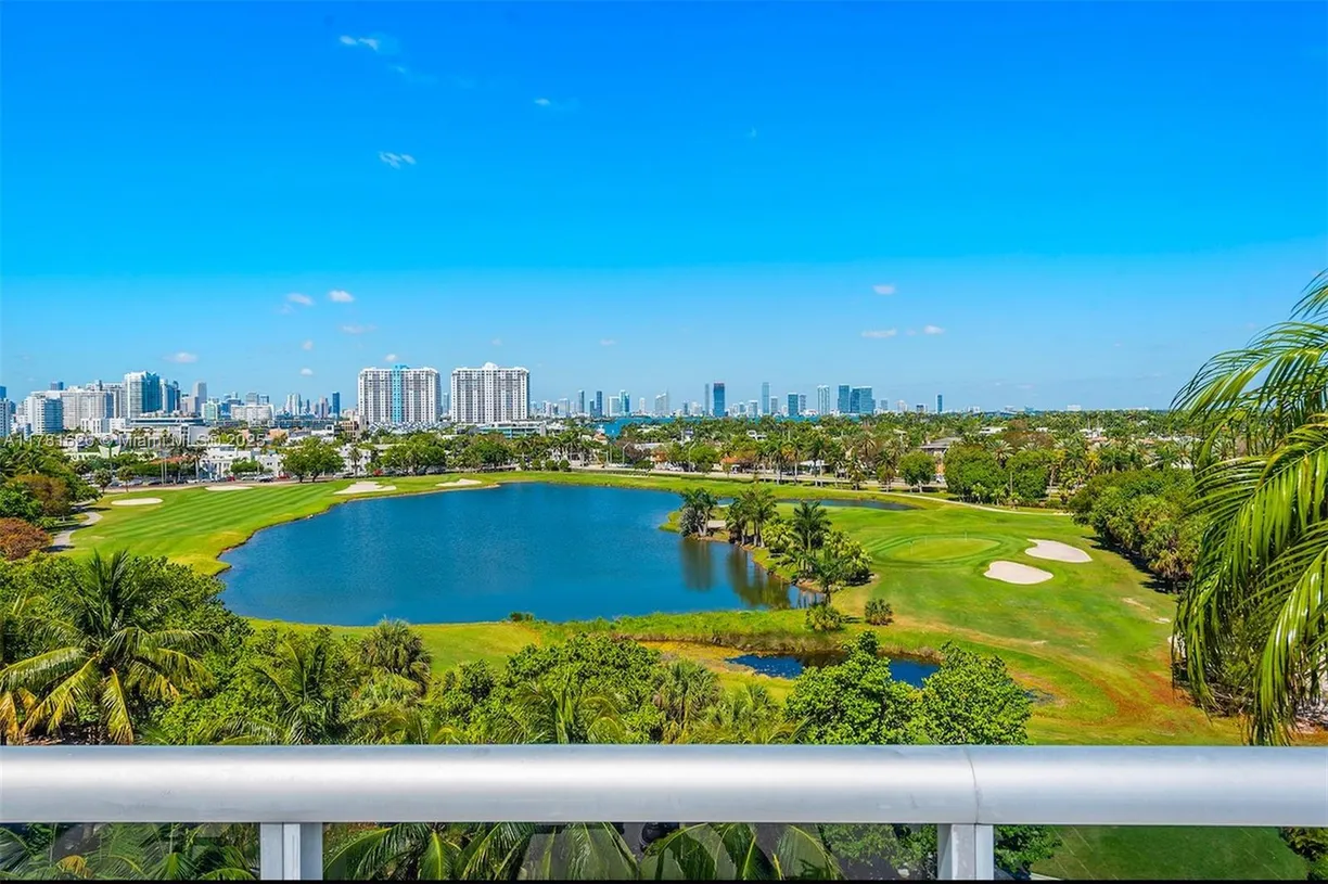 South Florida Real Estate | View 2001 Meridian Ave, 514 | Listing
