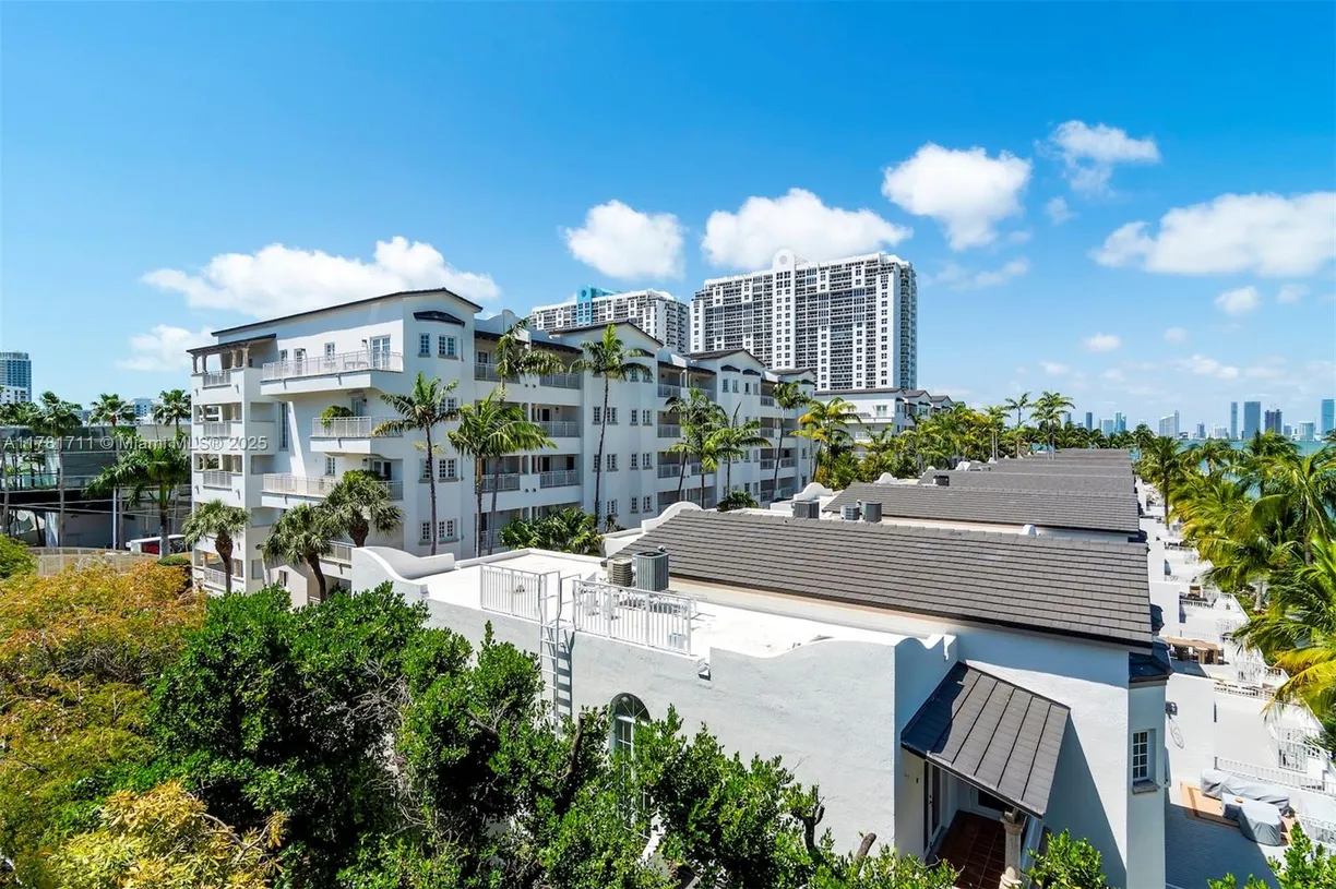 South Florida Real Estate | View 1201 20th St, PH01 | 3 Beds, 3 Baths