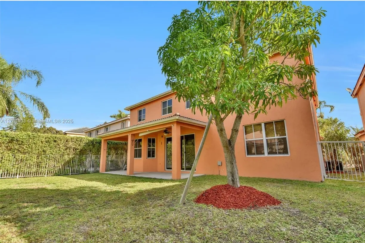 South Florida Real Estate | View 1319 Croton Ct, 1319 | Listing