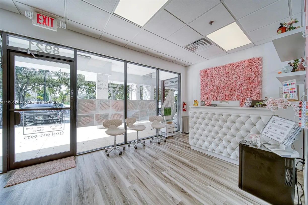 South Florida Real Estate | View Nail Salon For Sale In Oakland Park Blvd Near Sunrise | Listing