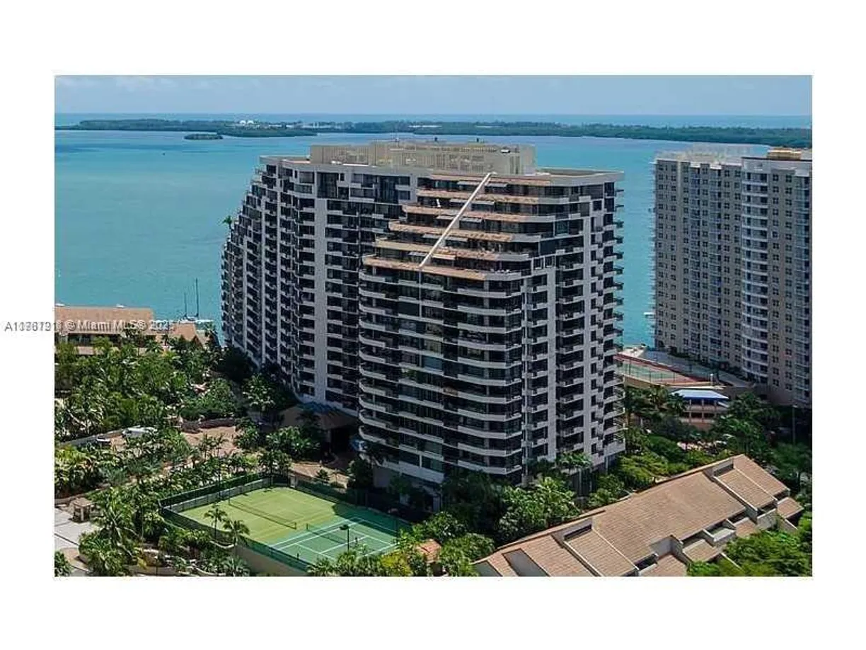 South Florida Real Estate | View 520 Brickell Key Dr, A501 | 1 Bed, 1 Bath