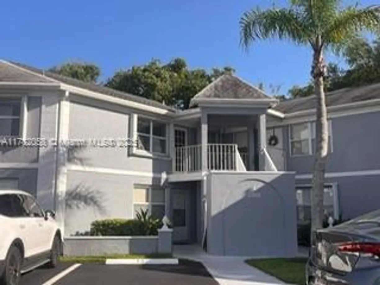 South Florida Real Estate | View 3302 SE Aster Ln, 204 | 2 Beds, 2 Baths