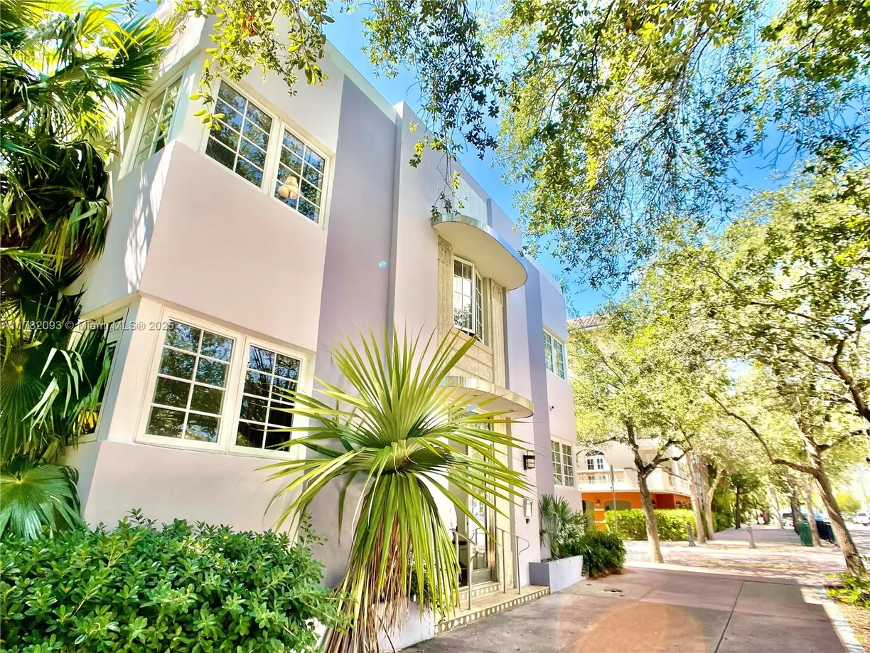 South Florida Real Estate | View 260 Euclid Ave, 24 | 1 Bath