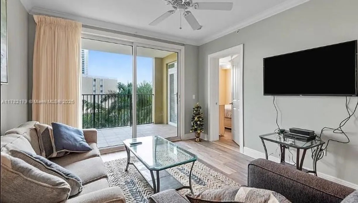 South Florida Real Estate | View 2825 Palm Beach Blvd, 418 | 2 Beds, 2 Baths