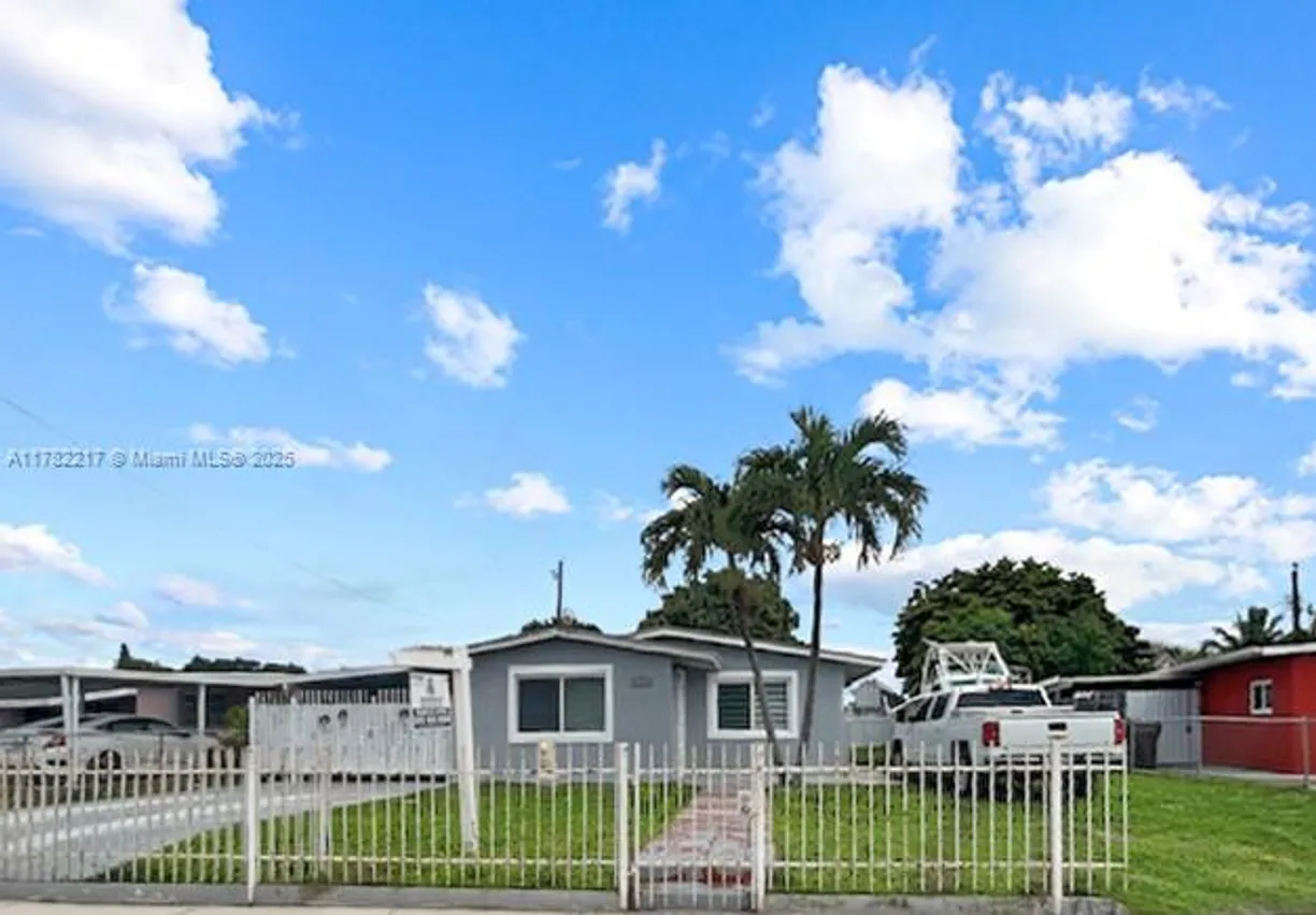 South Florida Real Estate | View 871 SE 4th Pl | 3 Beds, 2 Baths