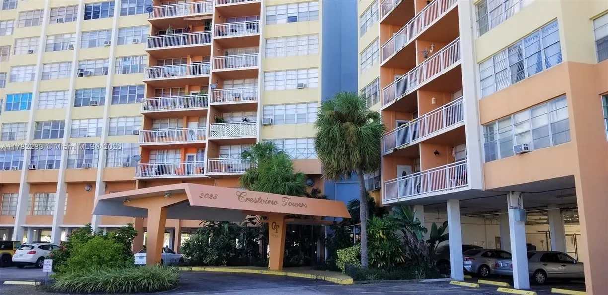 South Florida Real Estate | View  | 2 Beds, 2 Baths