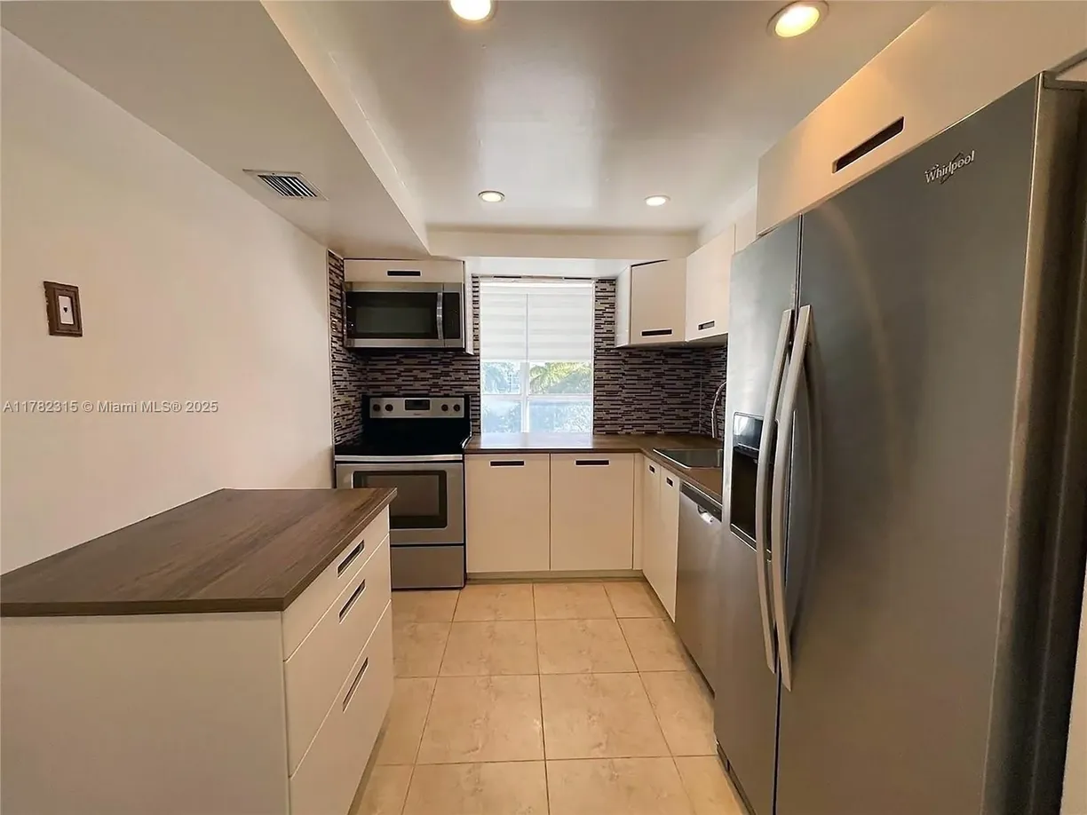South Florida Real Estate | View 2101 Atlantic Shores Blvd, 501 | 2 Beds, 1 Bath