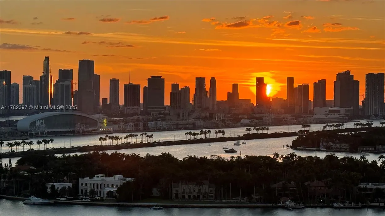 South Florida Real Estate | View 520 West Ave, 2202 | Listing