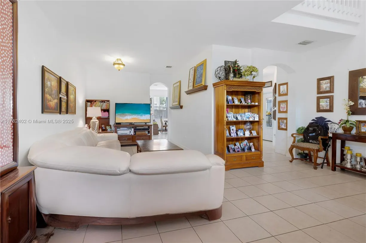 South Florida Real Estate | View 12362 SW 122nd St | Listing