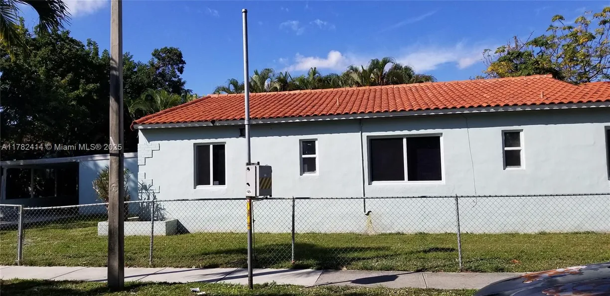 South Florida Real Estate | View 1500 SW 9th St | Listing