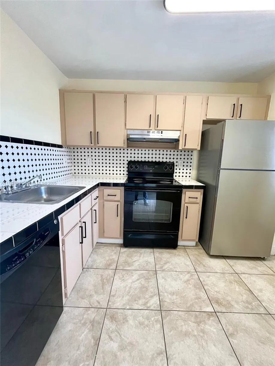 South Florida Real Estate | View 20800 NE 8th Ct, 201-17 | Listing