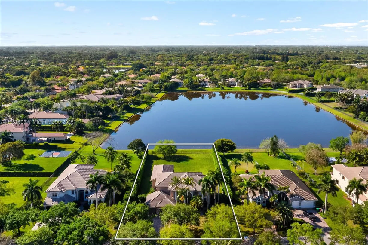 South Florida Real Estate | View 10972 Pine Lodge Trl | 5 Beds, 4 Baths