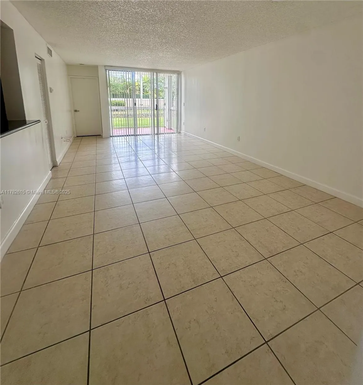 South Florida Real Estate | View 4733 NW 97th Ct, 45 | 1 Bed, 1 Bath