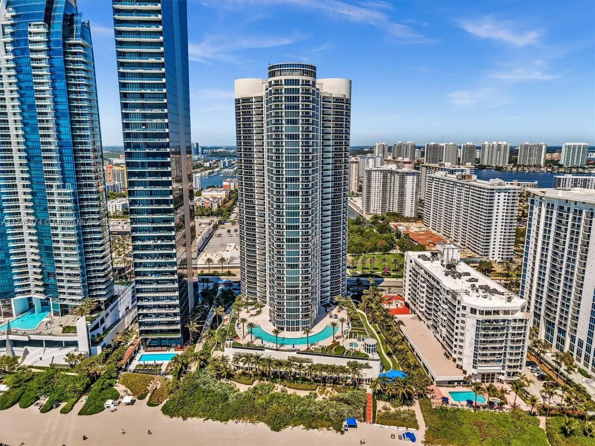 South Florida Real Estate | View 17201 Collins Ave, 704 | 2 Beds, 2 Baths