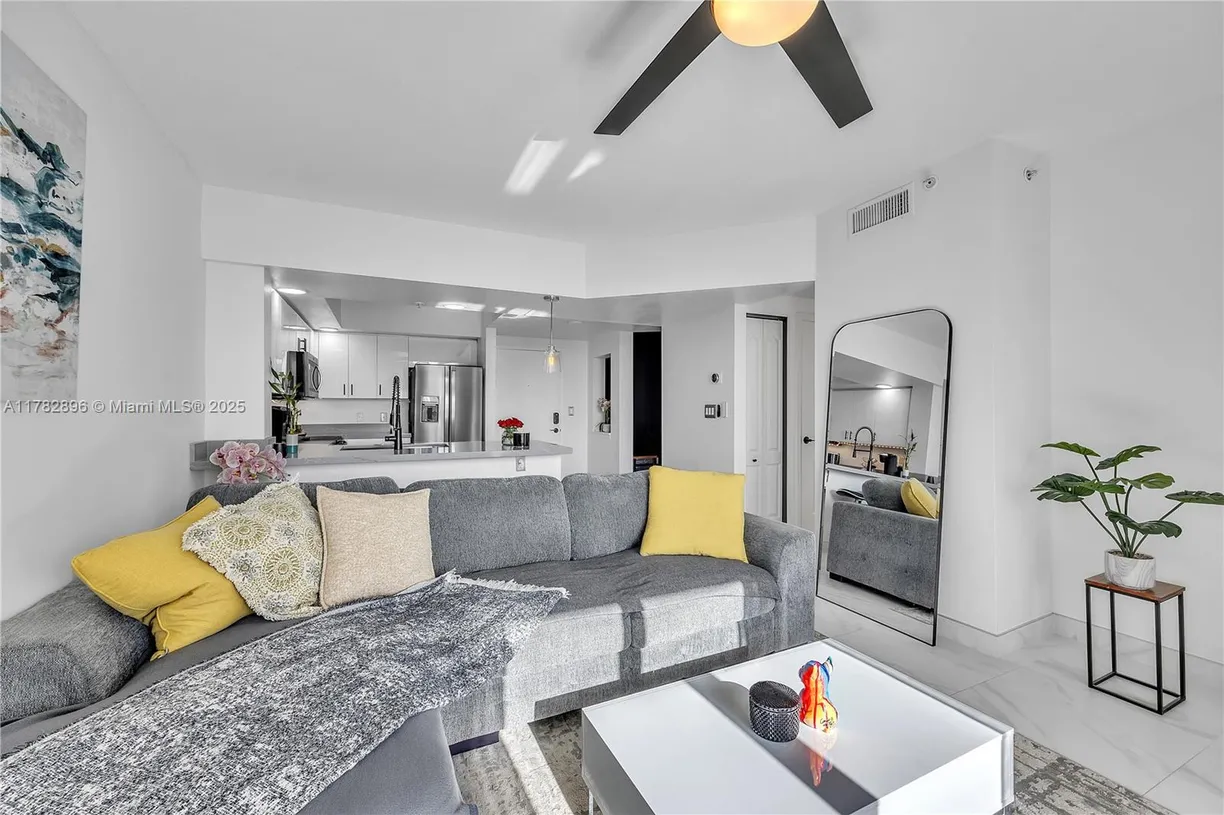 South Florida Real Estate | View 110 N Federal Hwy, 1203 | Listing