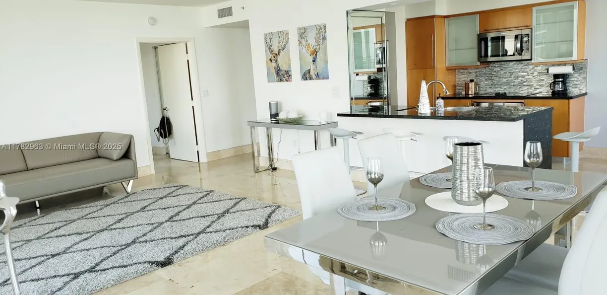 South Florida Real Estate | View  | Listing