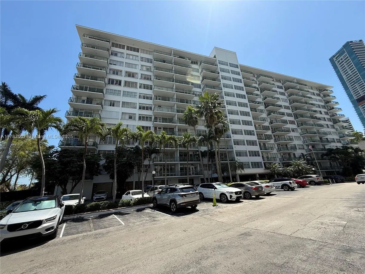South Florida Real Estate | View 1408 Brickell Bay Dr, 213 | 1 Bath