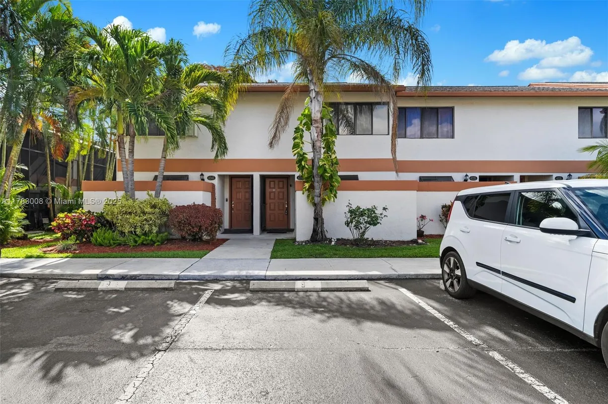 South Florida Real Estate | View 4241 SW 71st Way, 4241 | 2 Beds, 2 Baths