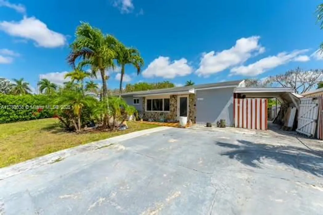 South Florida Real Estate | View 15111 SW 299 ST | Listing