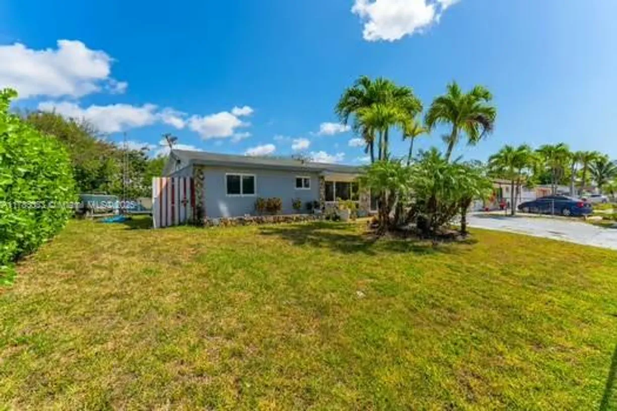 South Florida Real Estate | View 15111 SW 299 ST | Listing