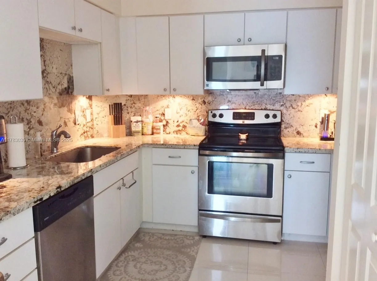 South Florida Real Estate | View 1250 S Miami Ave, 3603 | Listing