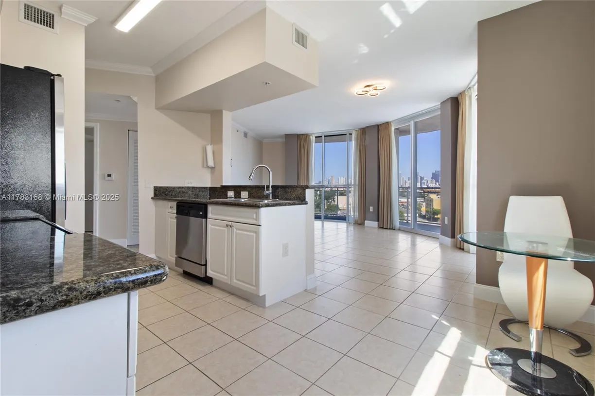 South Florida Real Estate | View 1 Glen Royal Pkwy, 802 | Listing