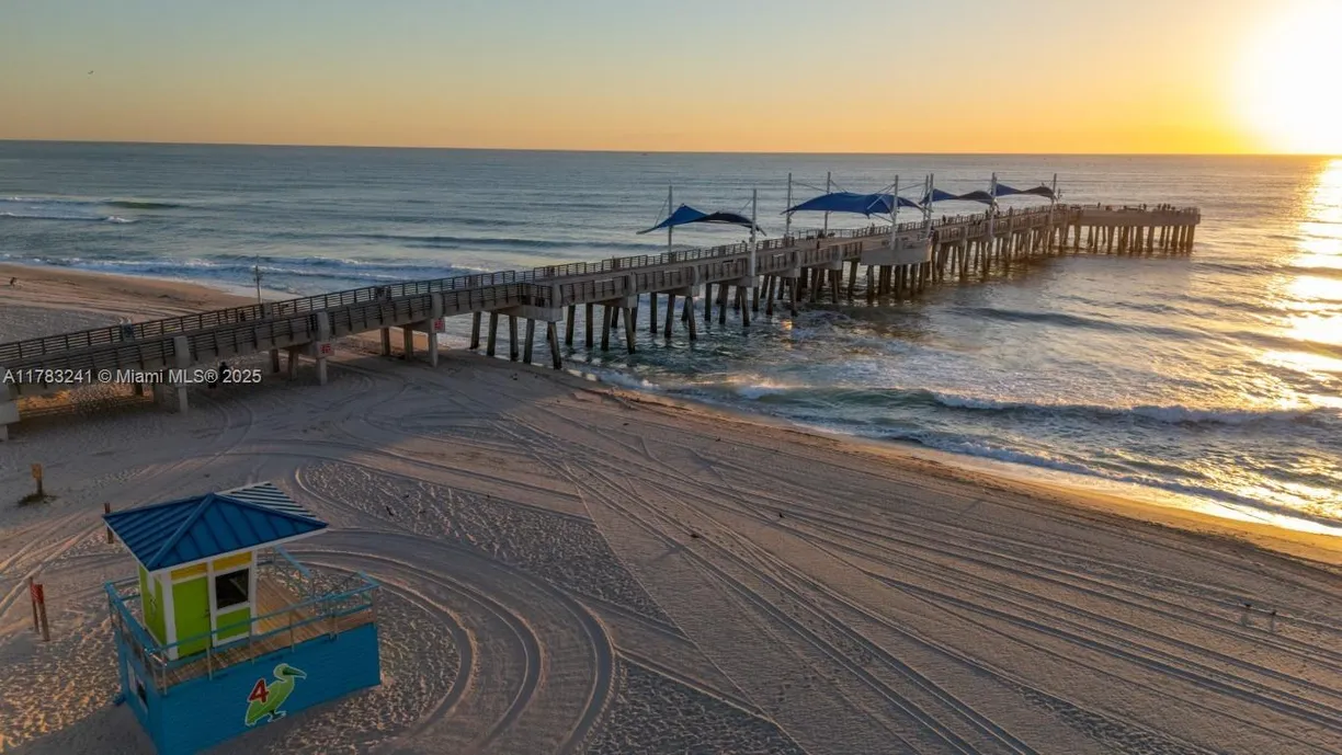 South Florida Real Estate | View 328 N Ocean Blvd, 1005 | Listing