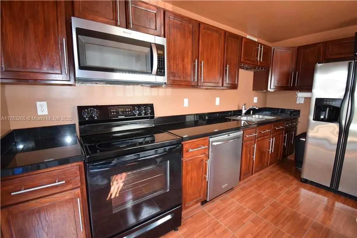 South Florida Real Estate | View 344 SW 1st St, A1 | 2 Beds, 2 Baths