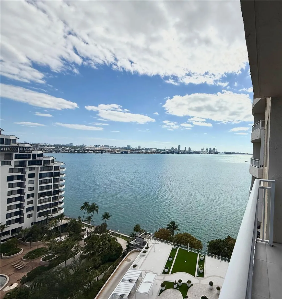 South Florida Real Estate | View 770 Claughton Island Dr, 1805 | 1 Bed, 1 Bath