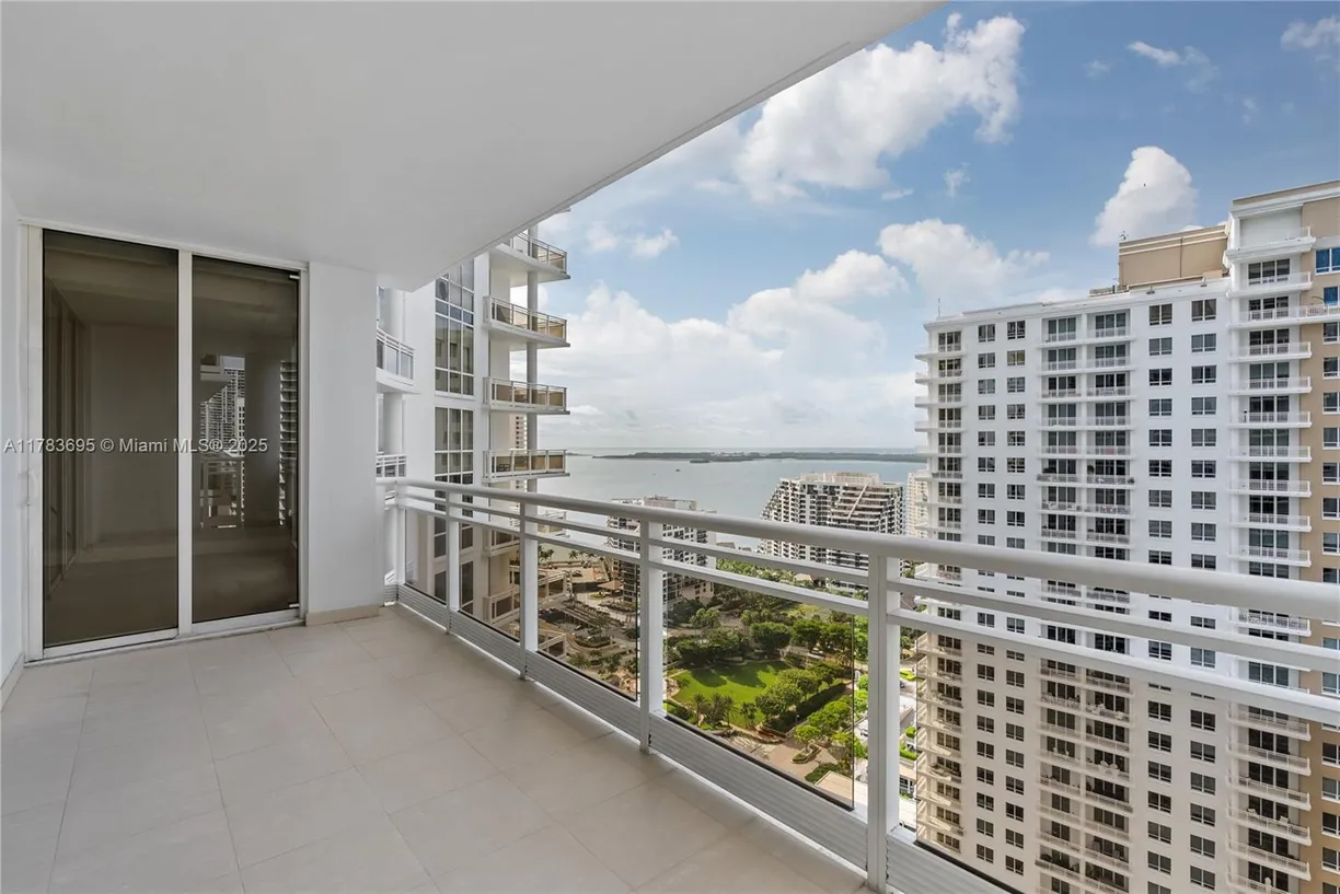 South Florida Real Estate | View 901 Brickell Key Blvd, 2902 | 1 Bed, 1 Bath