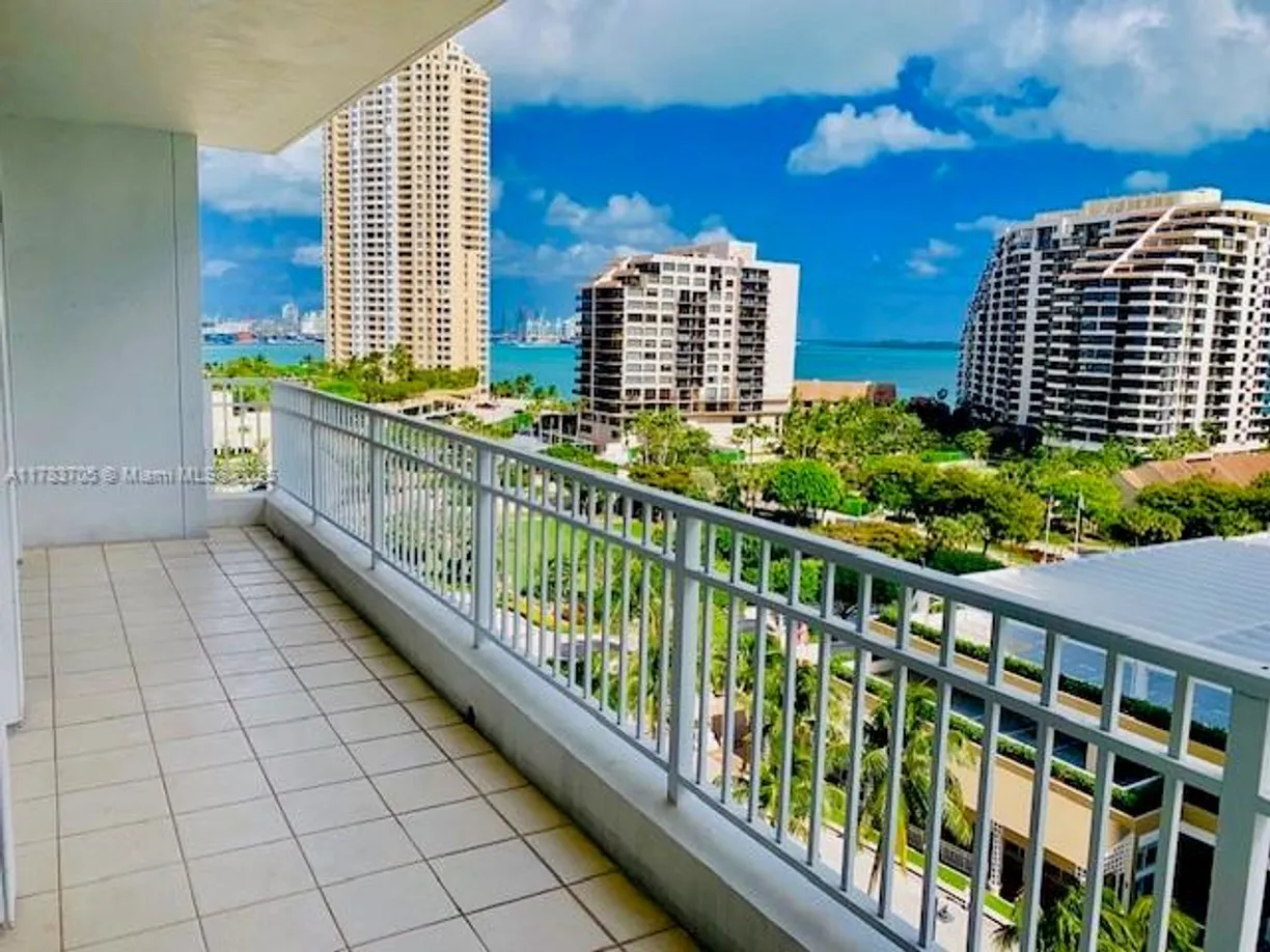 South Florida Real Estate | View 801 Brickell Key Blvd, 1109 | Listing