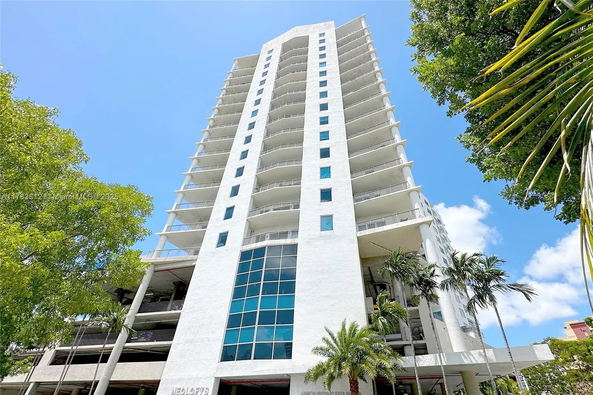 South Florida Real Estate | View 10 SW South River Dr, 610 | 2 Beds, 2 Baths