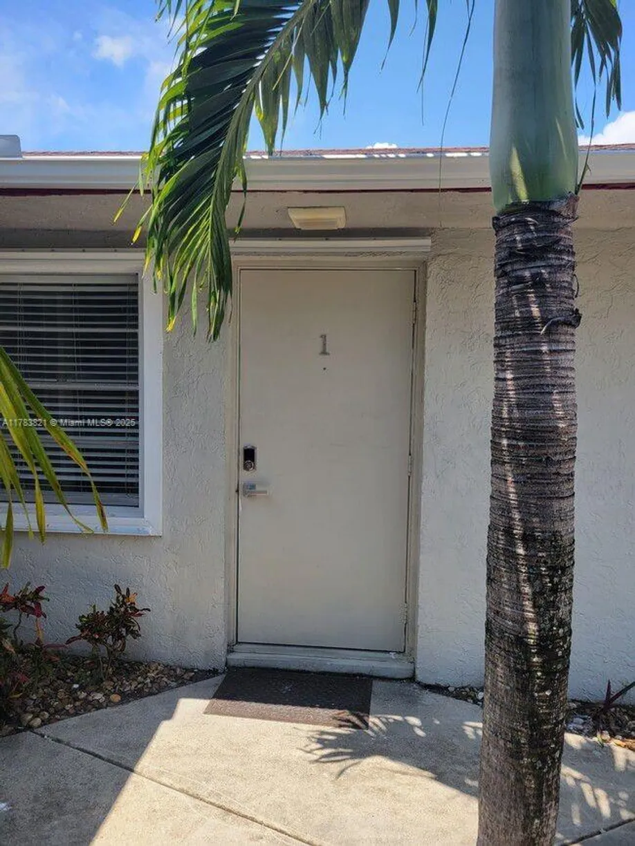 South Florida Real Estate | View 740 SW 2nd St, 1-4 | 1 Bed, 1 Bath